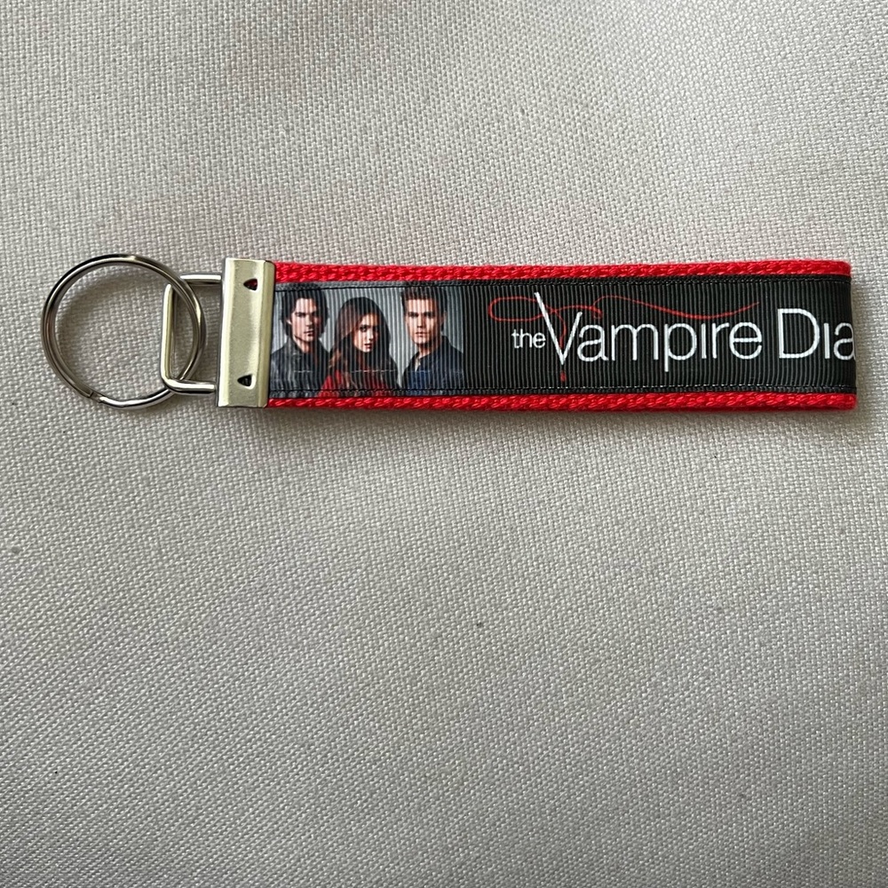 The Vampire Diaries Lanyard Keychain Damon Stefan Elena